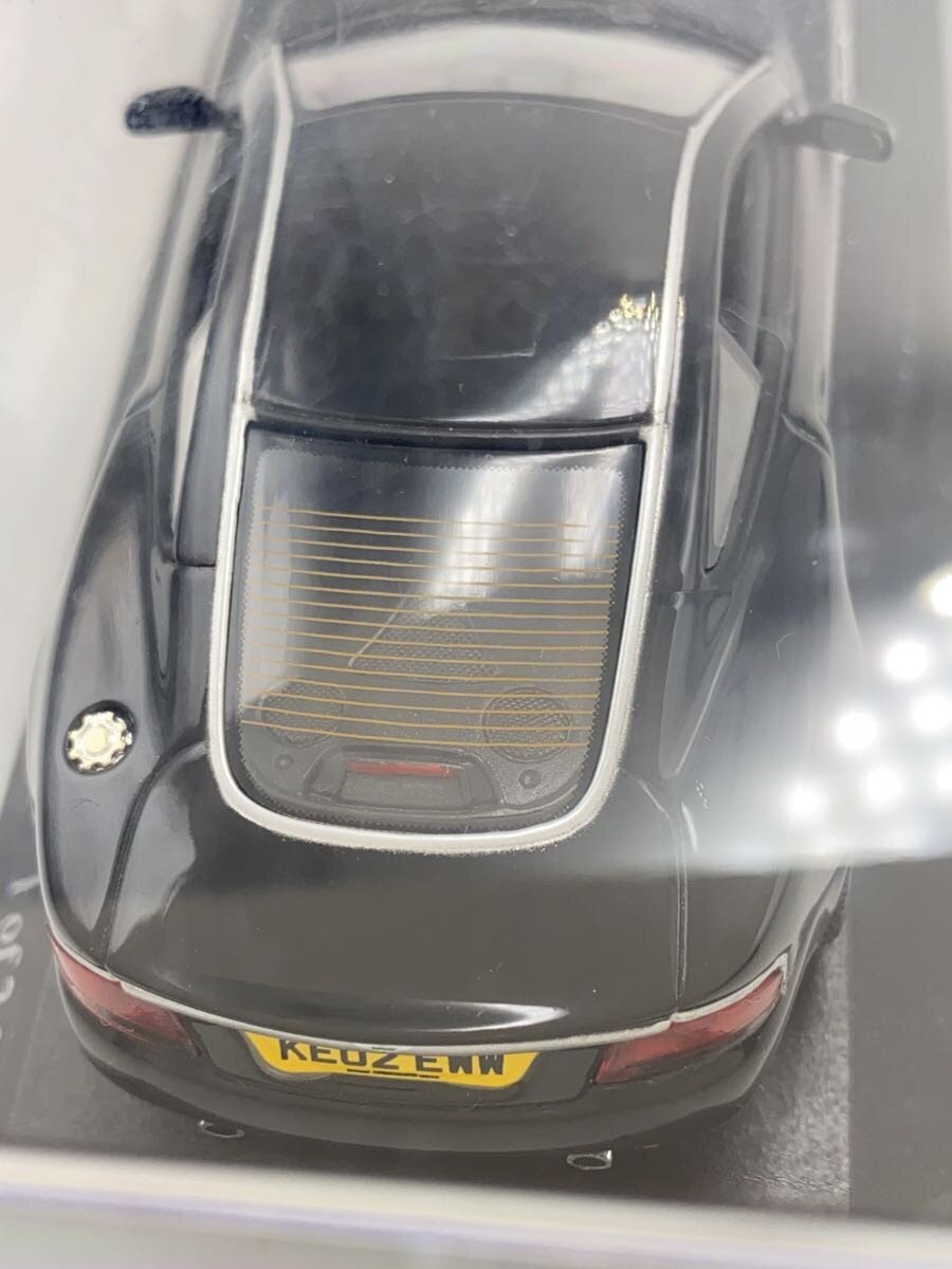 MINICHAMPS Mini Car