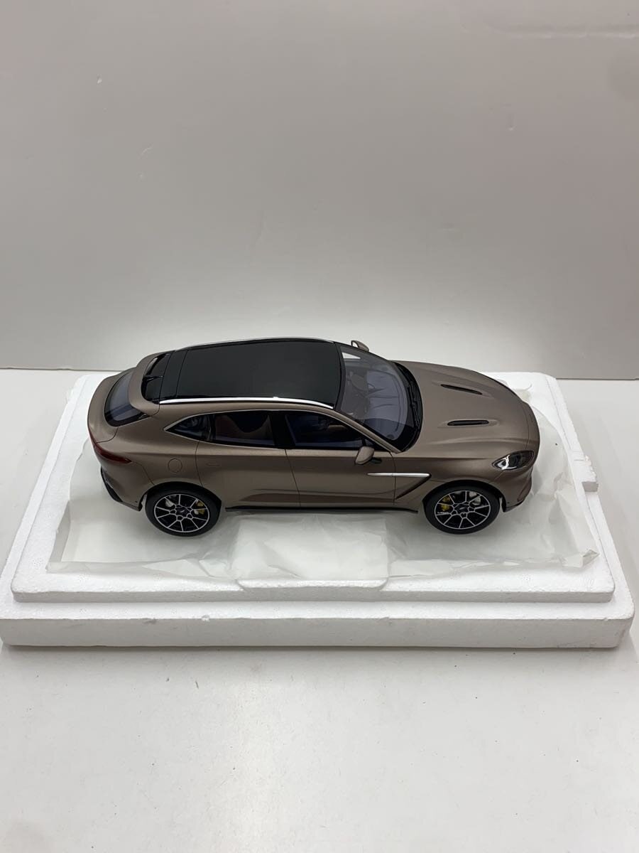 Other Brand TOP SPEED Aston Martin DBX 1/18 Scale