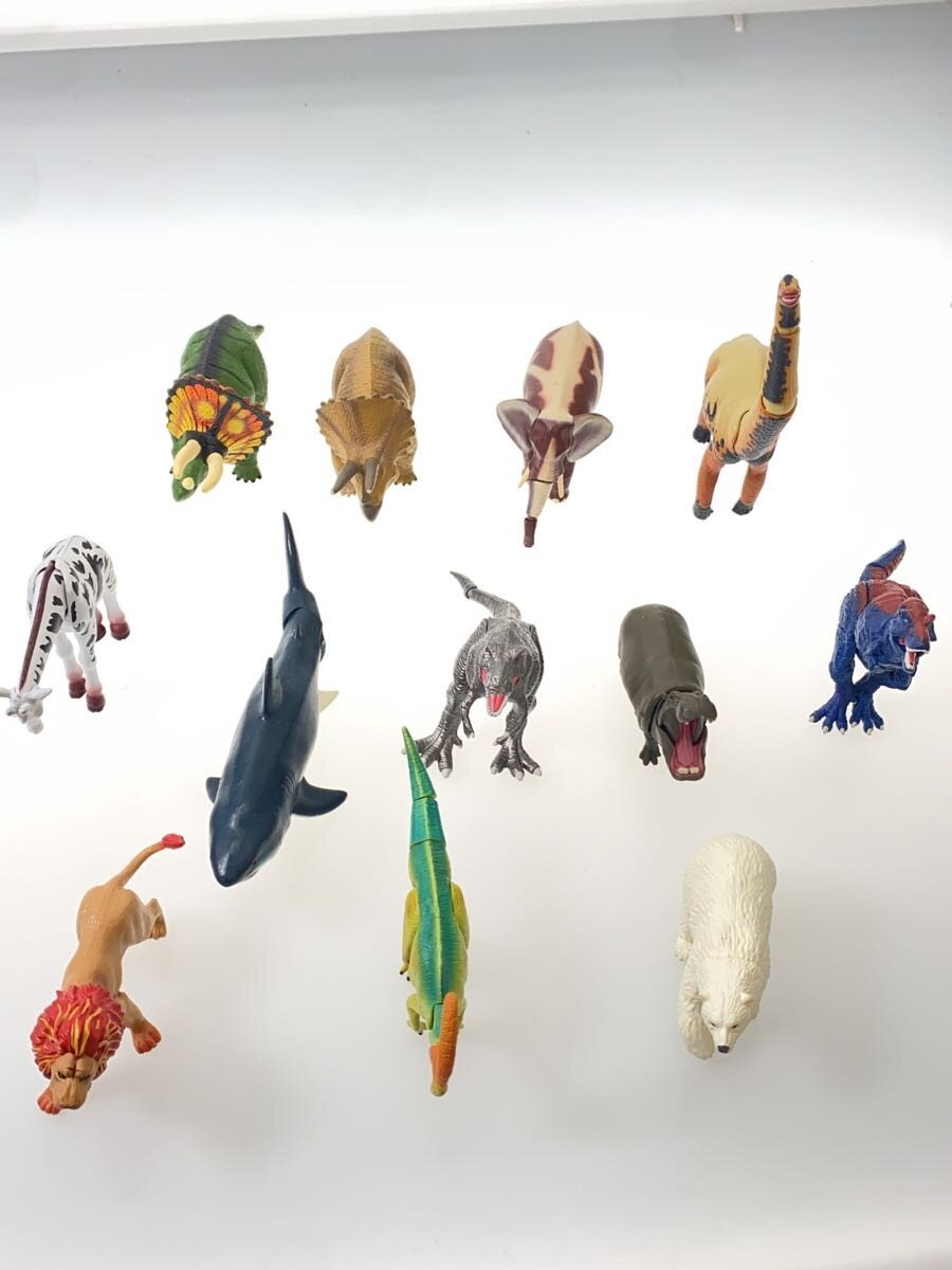 Assorted Figures (Other Brands, Ania)