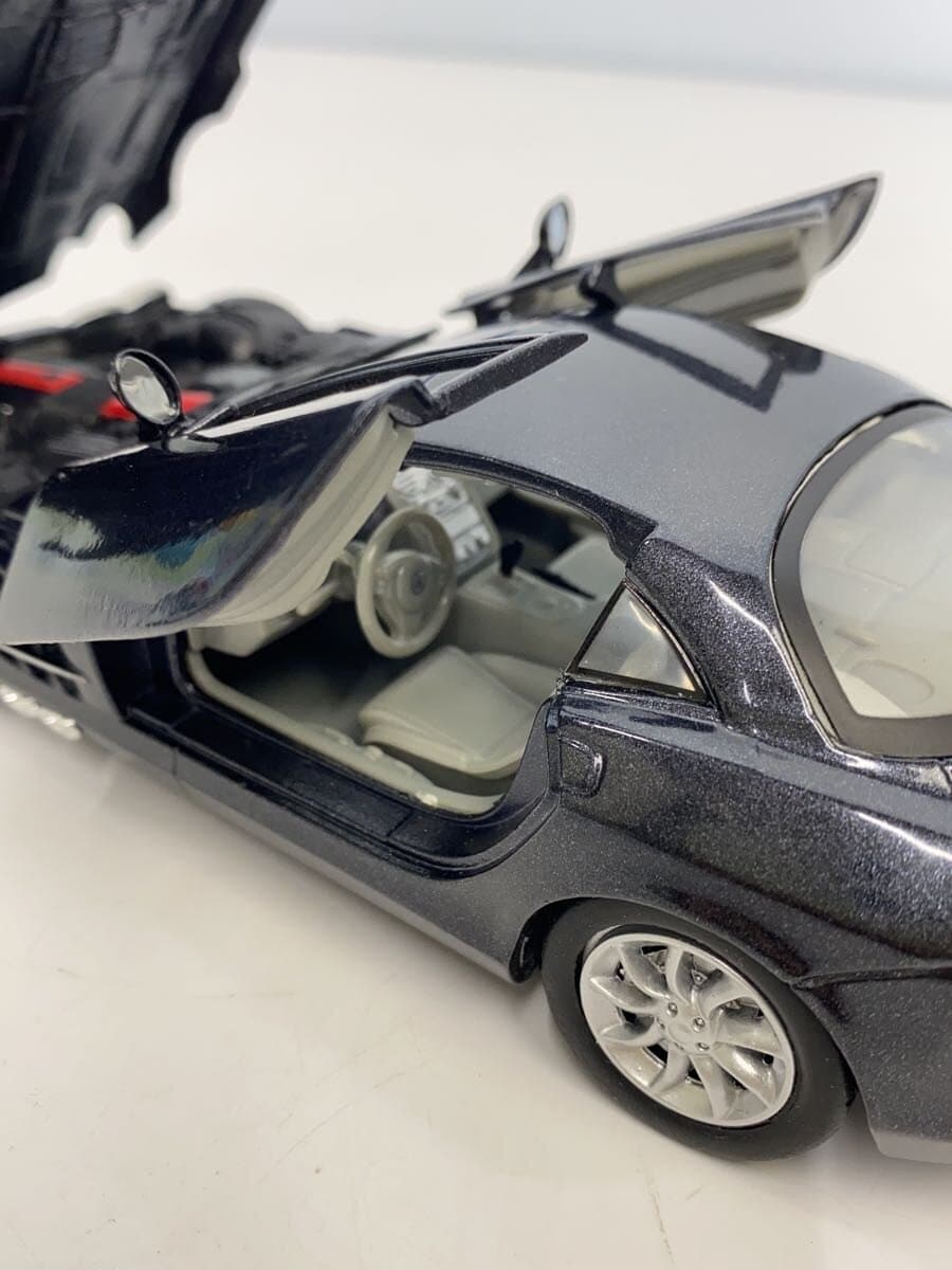 MOTORMAX 73306 Mercedes-Benz SLR McLaren Mini Car - Black
