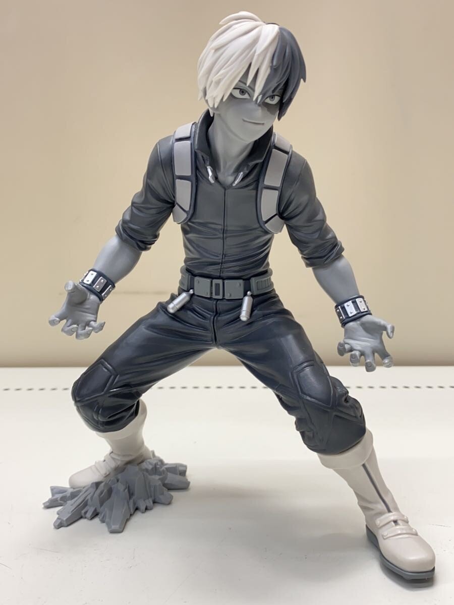 BANDAI SPIRITS Ichiban Kuji My Hero Academia BWFC Shoto Todoroki (C) — Monochrome Tone Figure