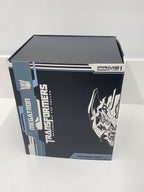 TAKARA TOMY Figure