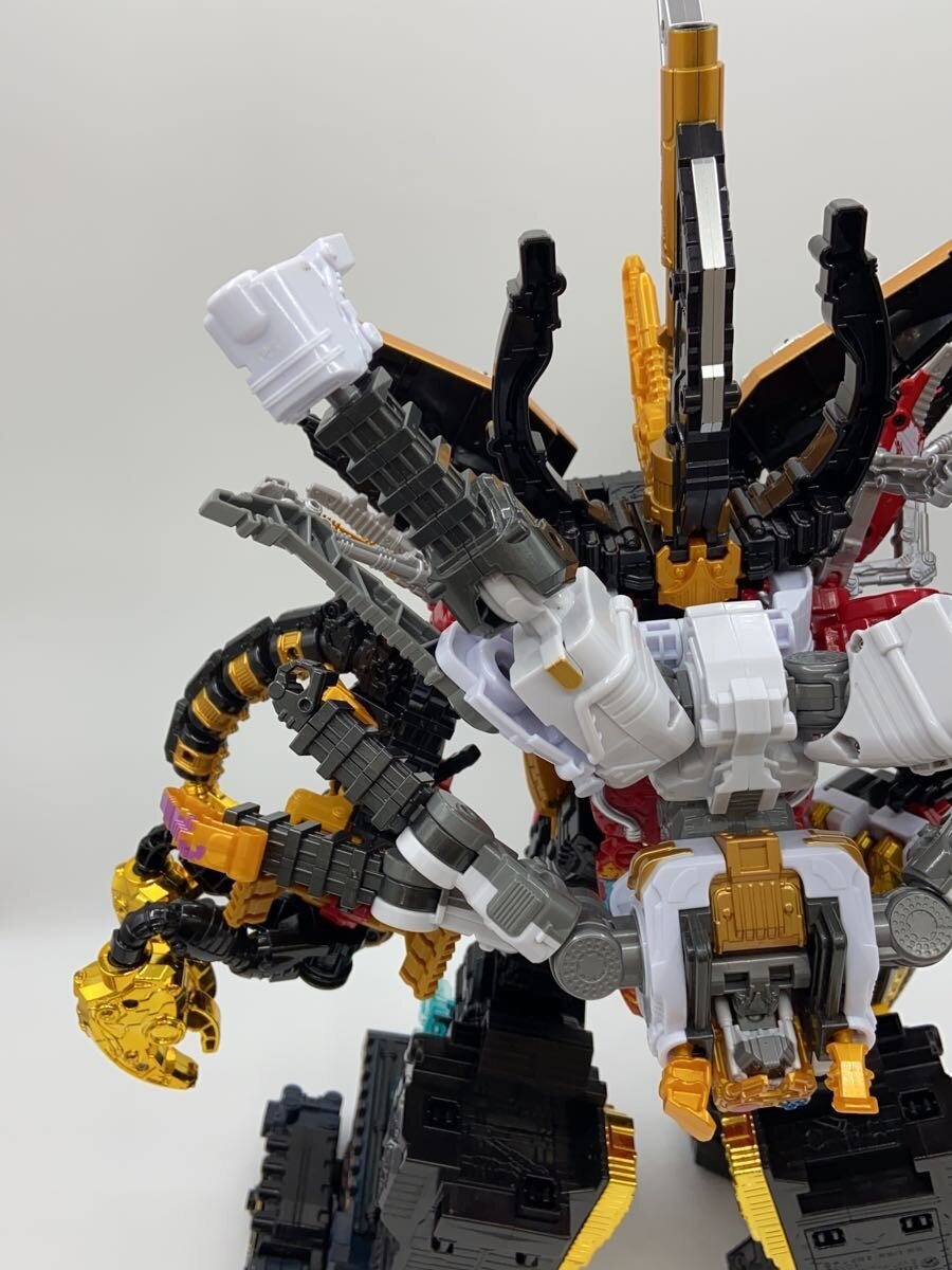BANDAI King-Ohger God King-Ohger (Tokusatsu) - Some Parts Missing