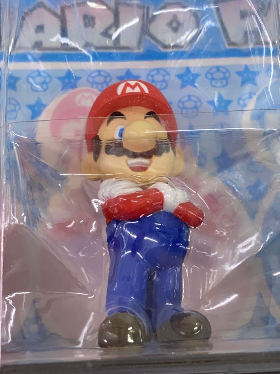 Nintendo Mario Family Club Nintendo (Case Damaged)
