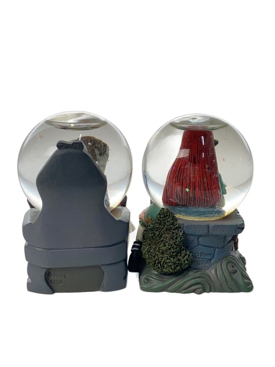 Disney The Nightmare Before Christmas Snow Globe Jack & Sally Figure