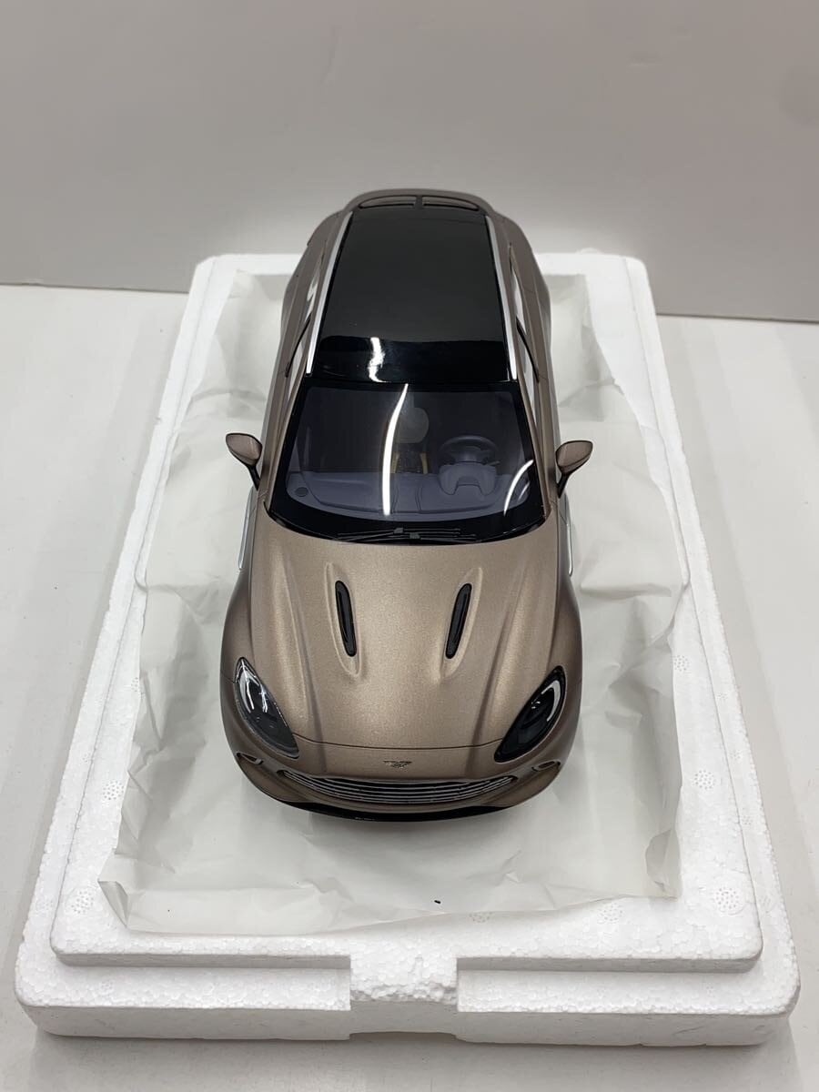 Other Brand TOP SPEED Aston Martin DBX 1/18 Scale