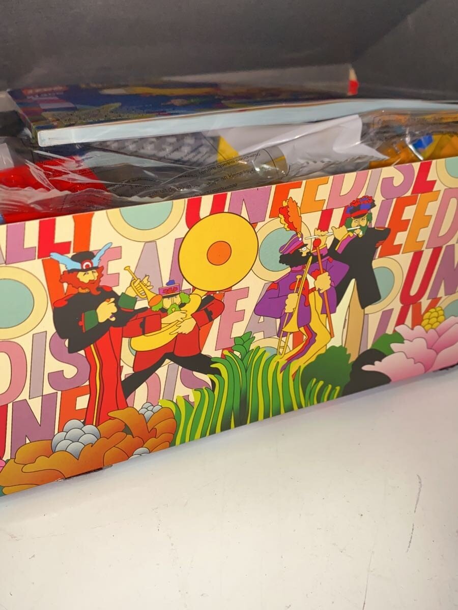 LEGO The Beatles 21306 Yellow Submarine
