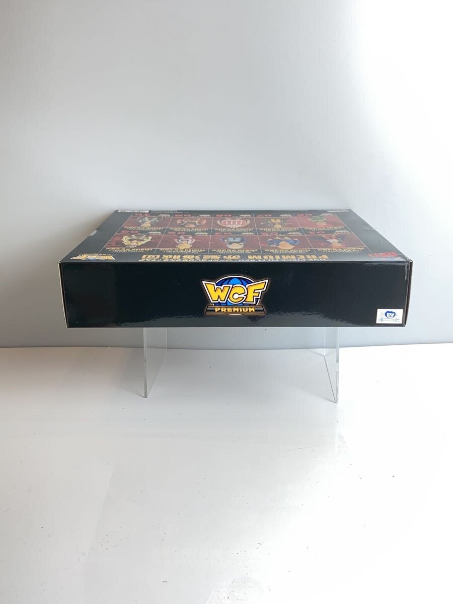 BANDAI SPIRITS Red-Haired Pirates Figure