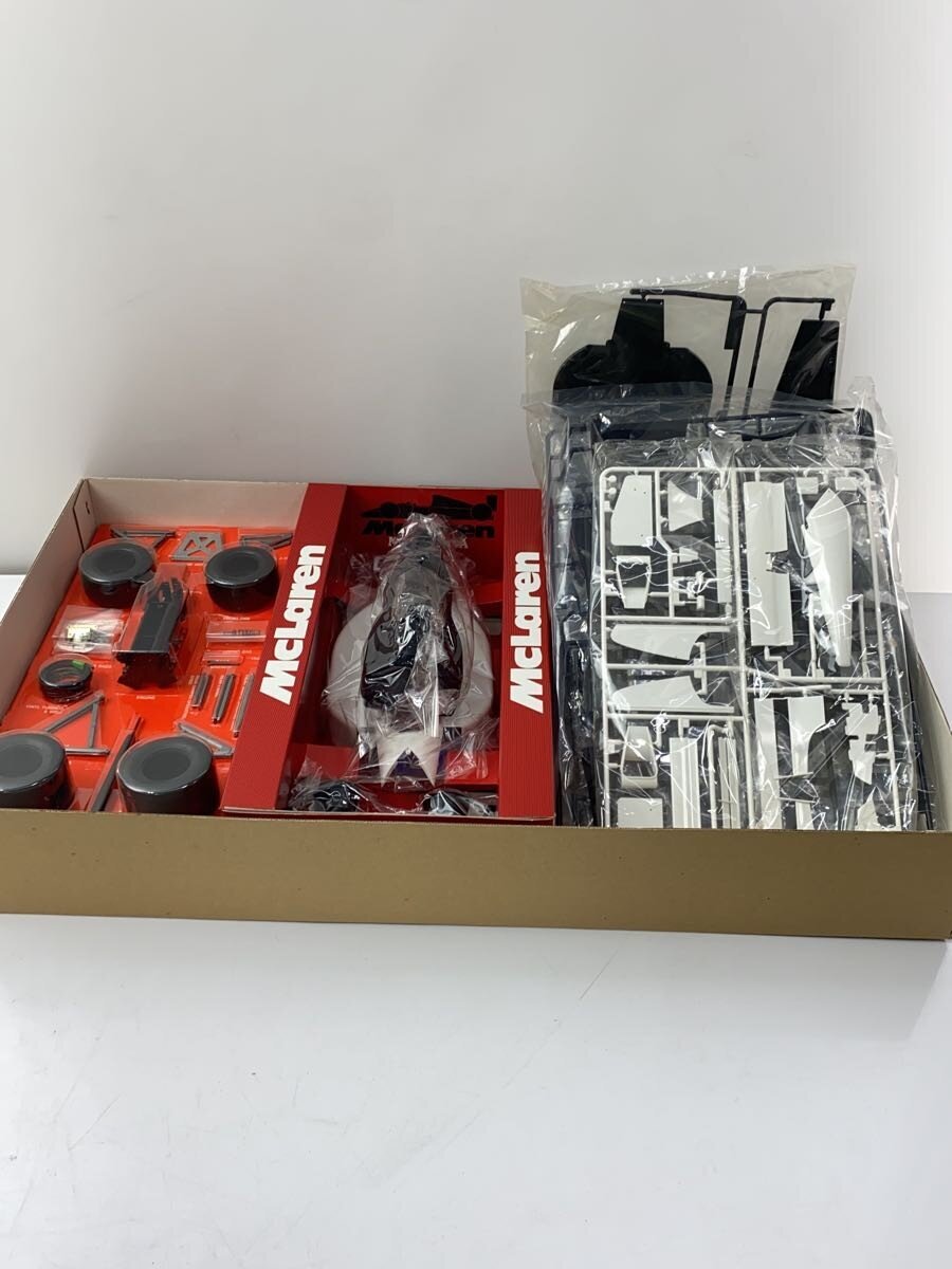 TAMIYA McLaren MP4/6 Honda Plastic Model Kit