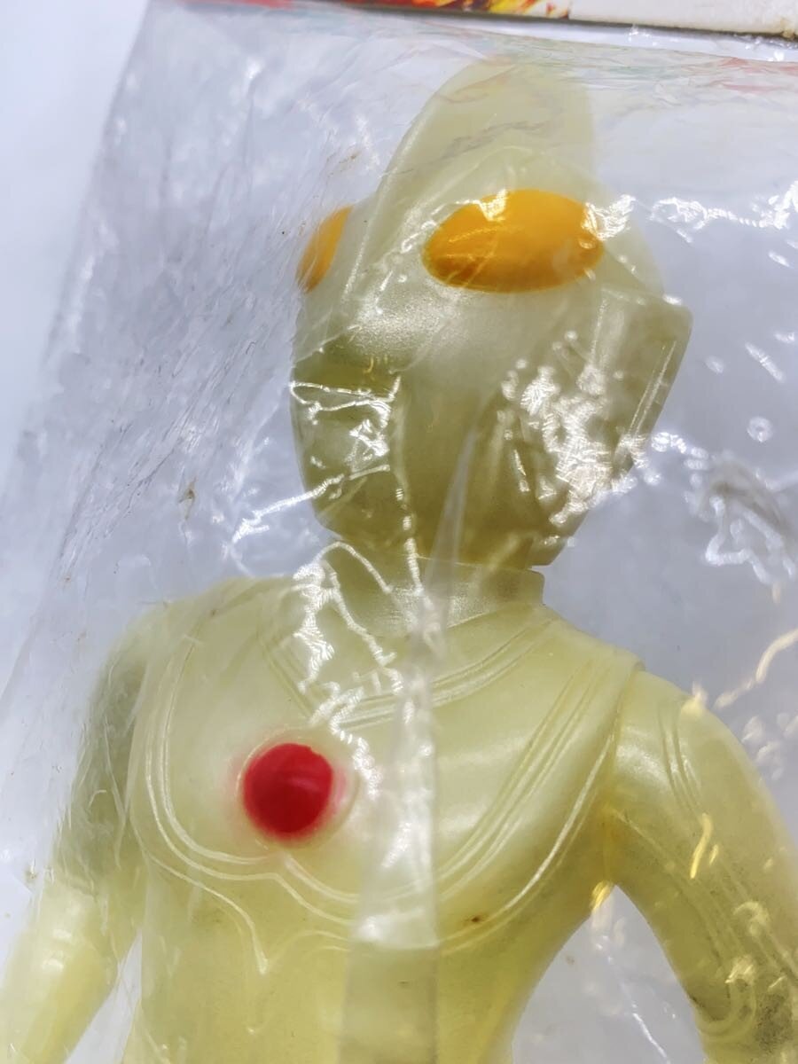 BULLMARK Return of Ultraman Glow-in-the-Dark Ver.