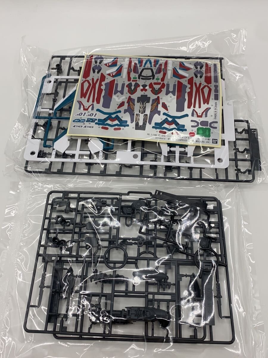 BANDAI SPIRITS 1/100 HG VF-31S Siegfried (Arad Molders Unit) DX Set