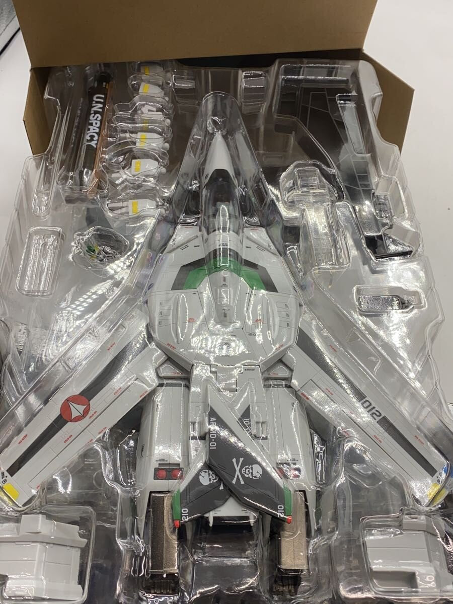 BANDAI SPIRITS VF-1A Valkyrie Hayao Kakizaki Model