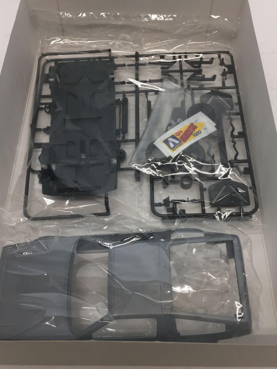 AOSIMA Back to the Future II DeLorean Model Kit