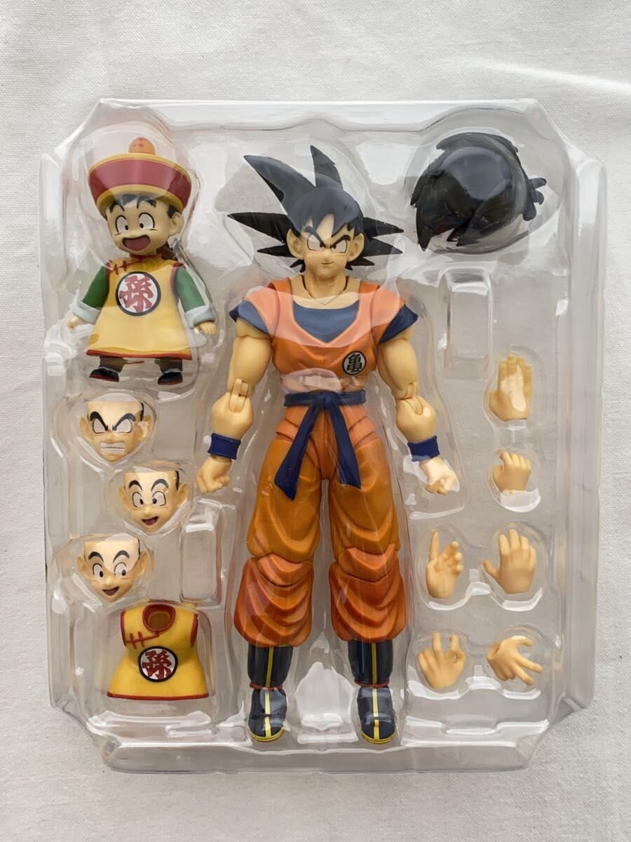 BANDAI SPIRITS Dragon Ball Z S.H.Figuarts Goku & Gohan (Childhood) & Flying Nimbus