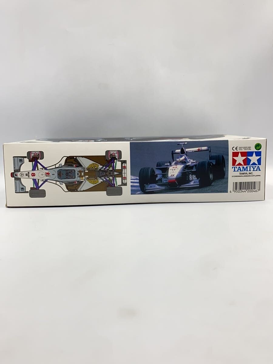 TAMIYA McLaren Mercedes MP4/13 Model Car Kit