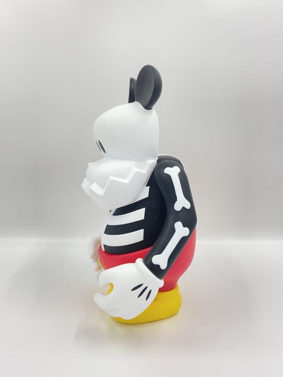 BOUNTY HUNTER × Disney Figure