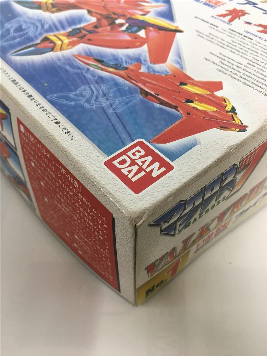 BANDAI 1/100 Valkyrie VF-19 Kai Fire Valkyrie