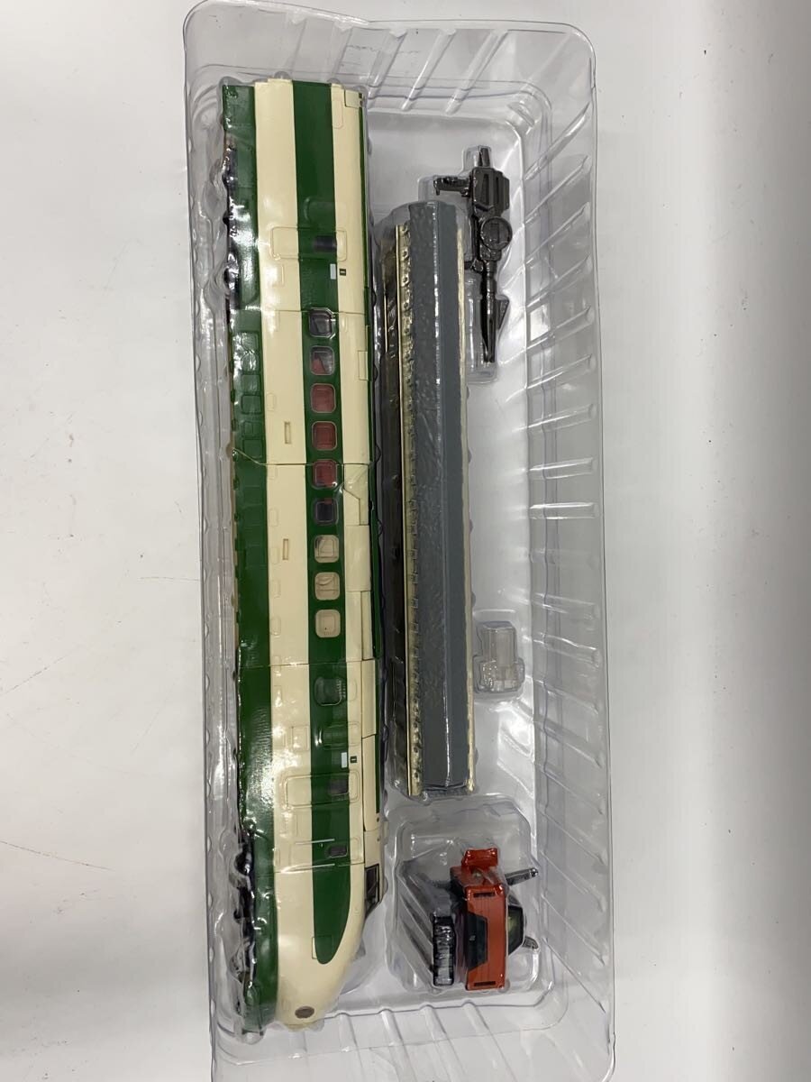 TAKARA TOMY Transformers Figure