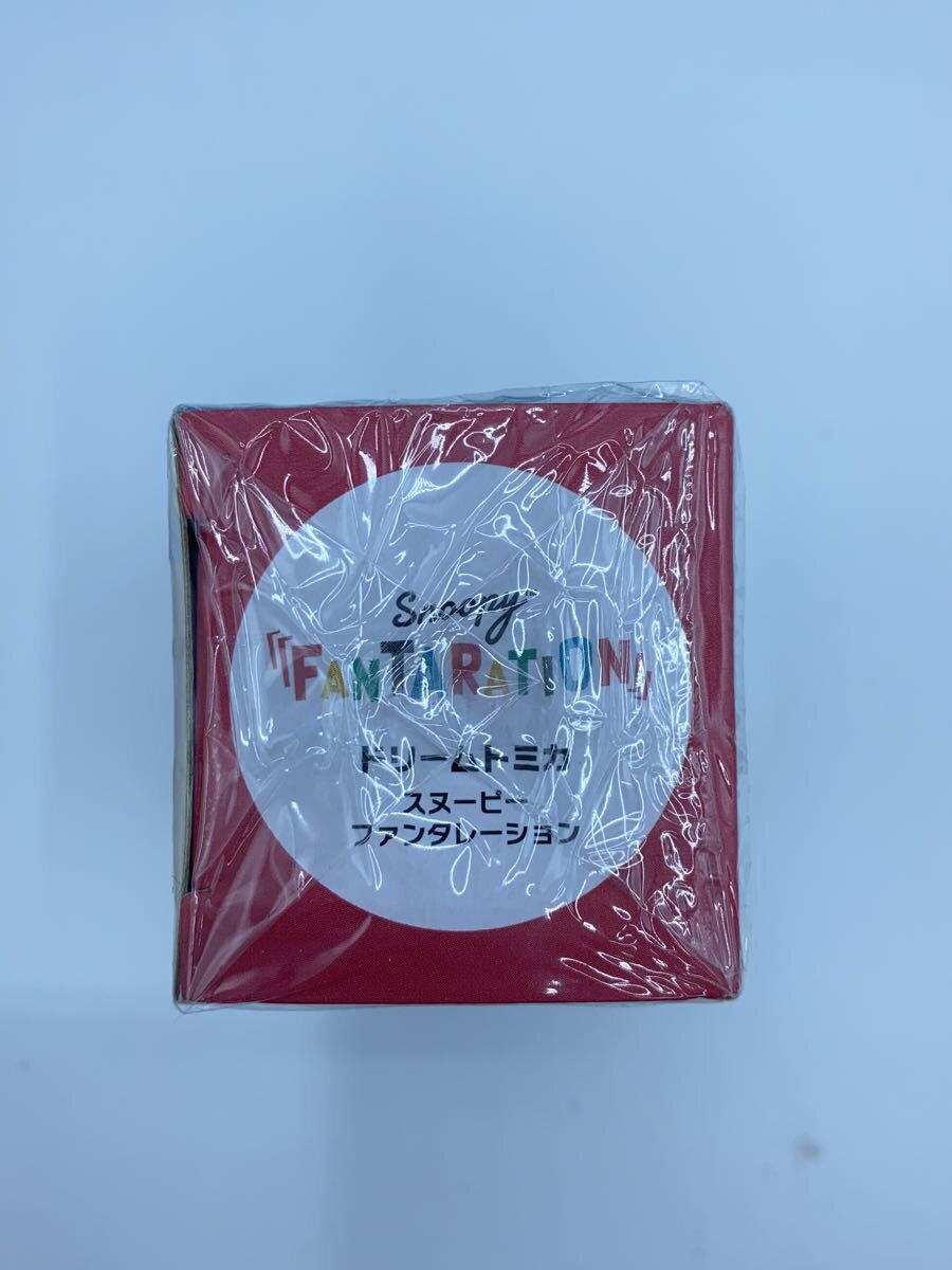 TAKARA TOMY White Die-Cast Car