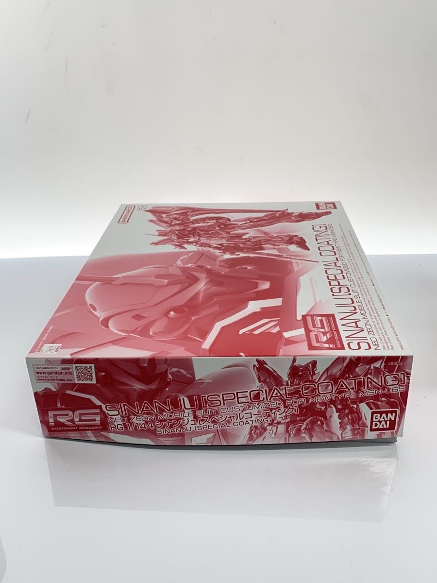 BANDAI SPIRITS RG 1/144 MSN-06S Sinanju Model Kit