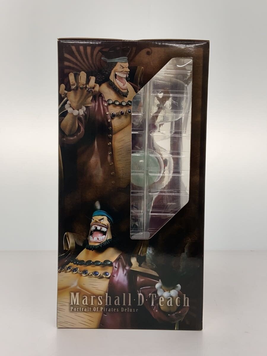 Mega House Marshall D. Teach Figure