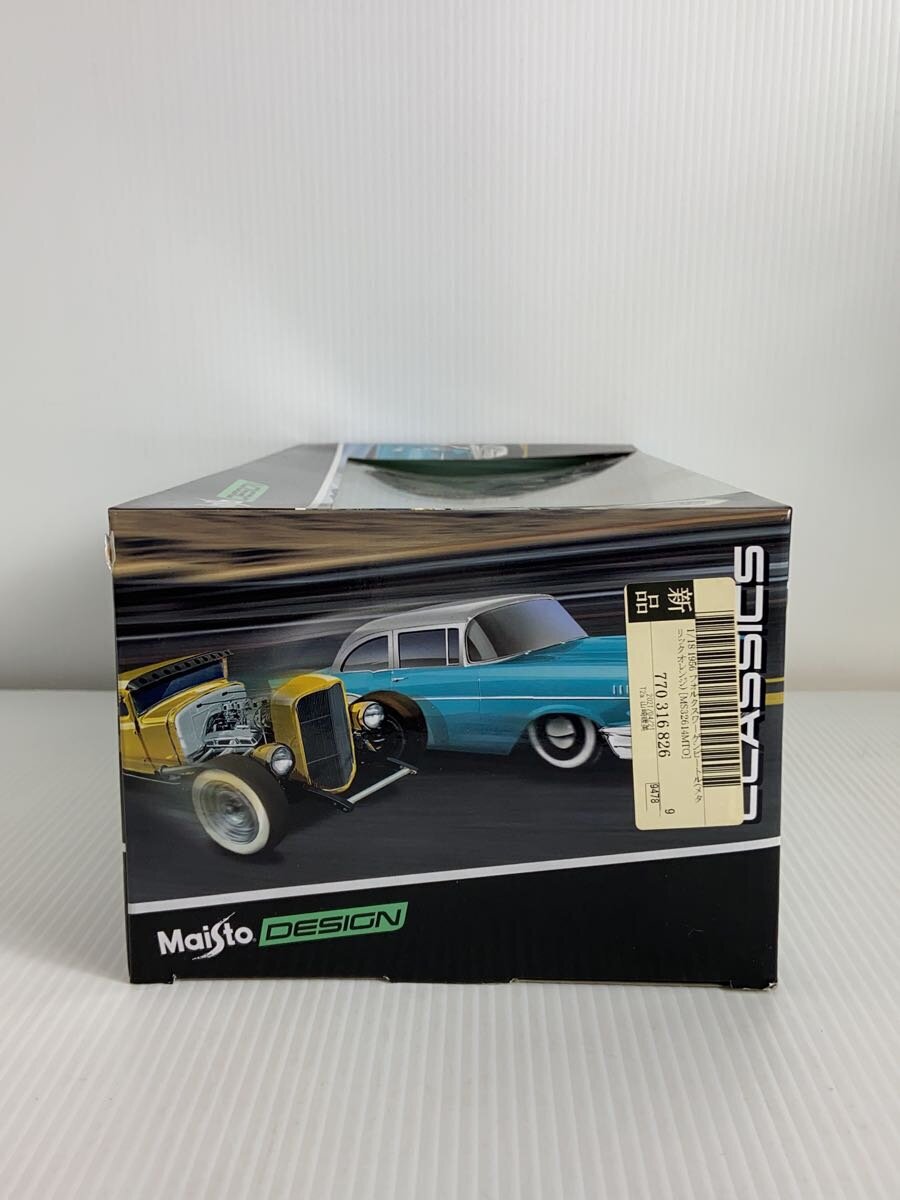 Maisto 1/18 1951 Volkswagen Beetle Die-Cast Car