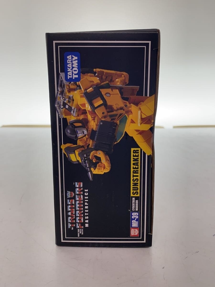 TAKARA TOMY Transformers MP-39 Sunstreaker Figure