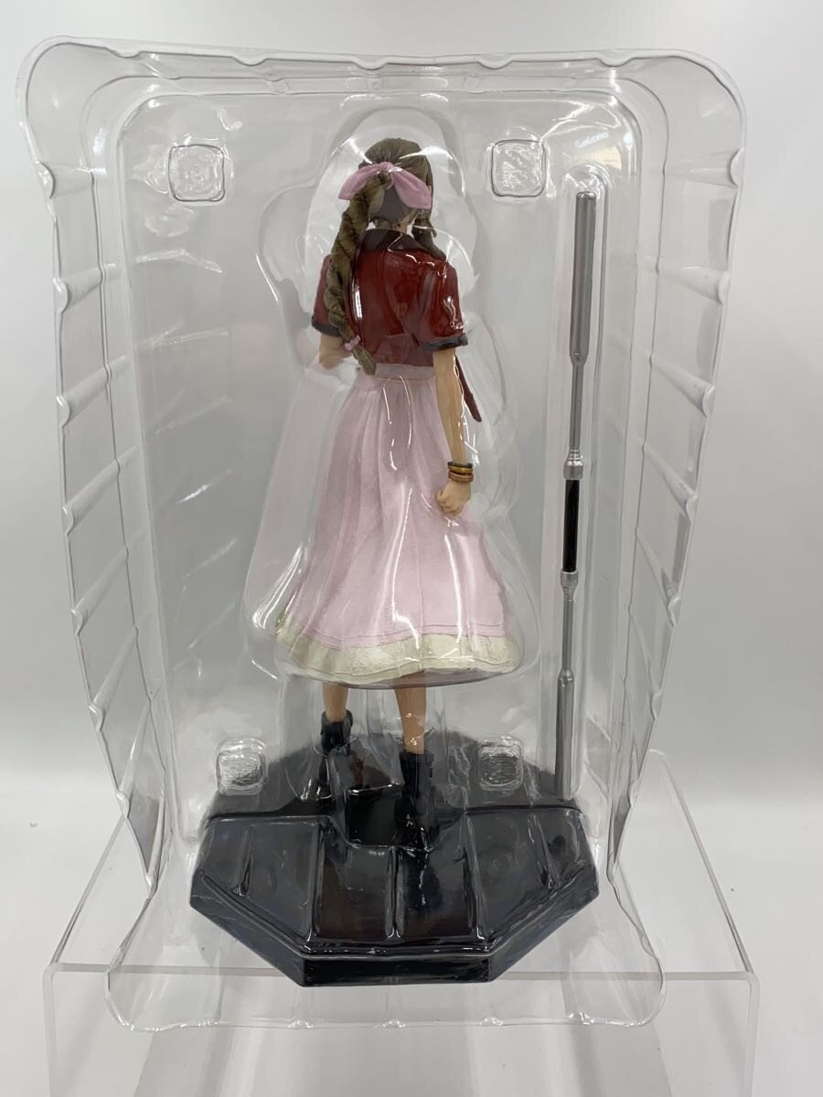 SQUARE ENIX Final Fantasy VII Remake Figure