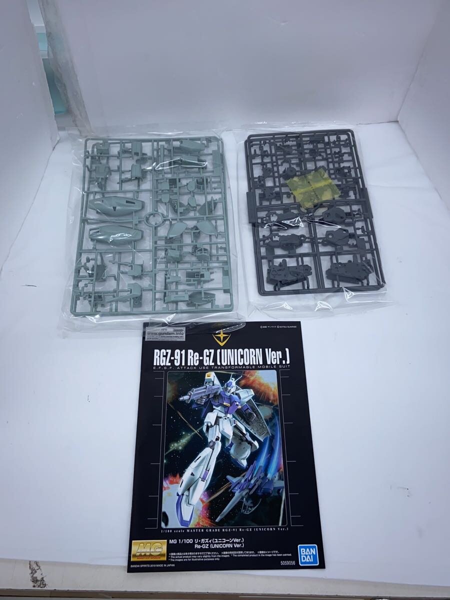 BANDAI MG 1/100 Re-GZ (Unicorn Ver.) Plastic Model Kit