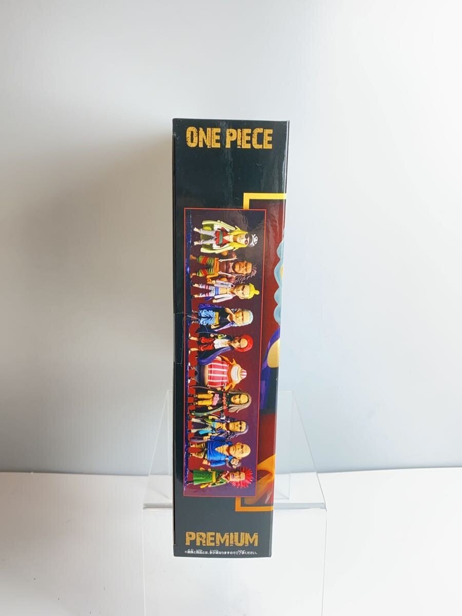 BANDAI SPIRITS Red-Haired Pirates Figure