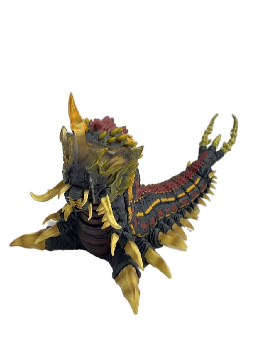BANDAI SPIRITS Ichiban Kuji Godzilla: The Most Fearsome Kaiju Lineup B Prize Battra (Larva) Figure