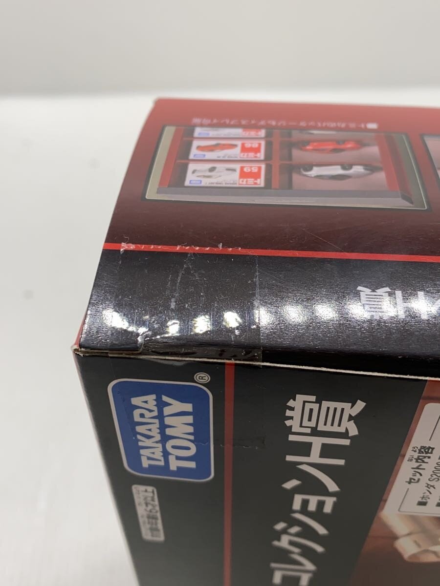 TAKARA TOMY Die-Cast Car