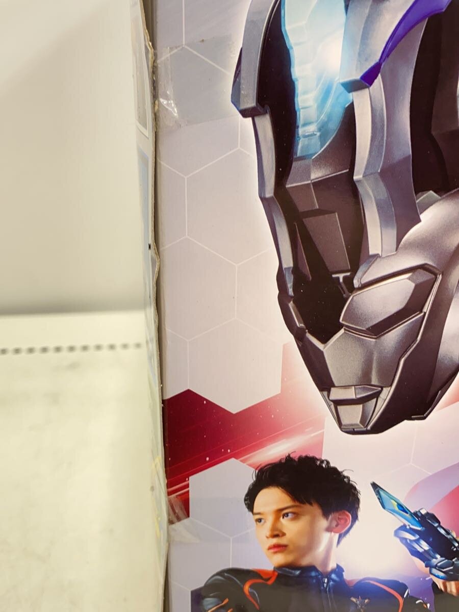 BANDAI Ultraman Decker DX Saikyo