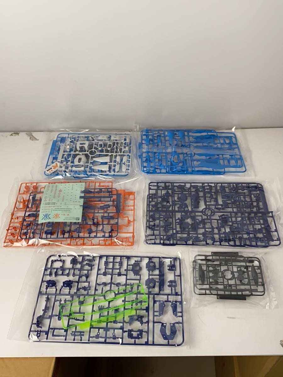 KITH × BANDAI MG XXXG-01W Plastic Model Kit