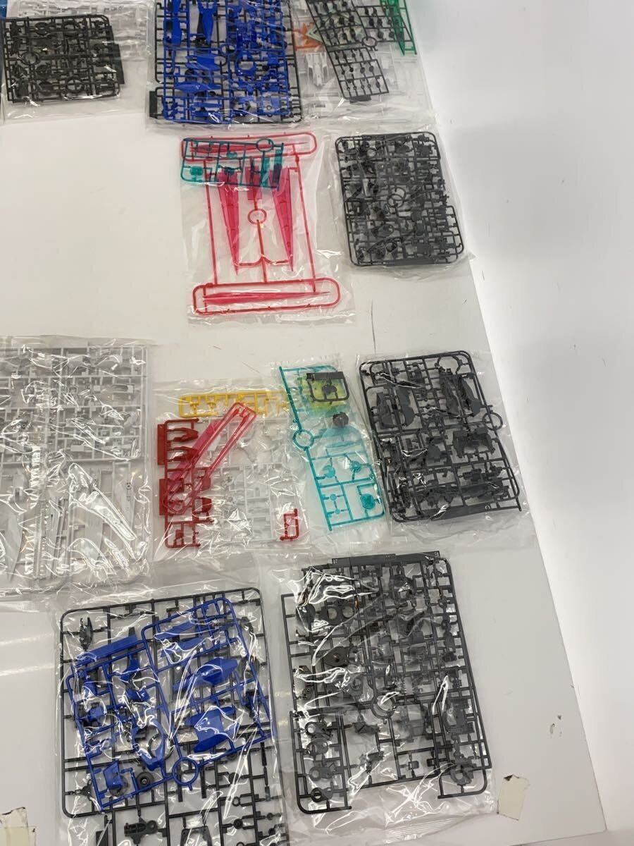 BANDAI Gunpla Plastic Model 645075-2128733-6500