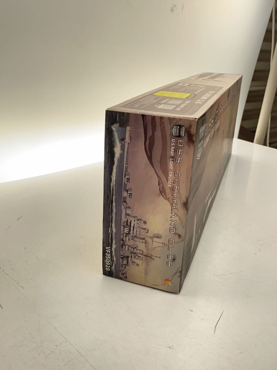 Misc. Brand VERY FIRE 1/350 USS Cleveland CL-55 Model Kit