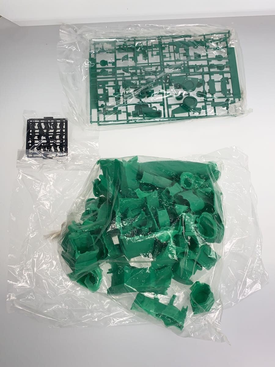 WAVE × PLEX Walker Gallia 1:100 Garage Kit