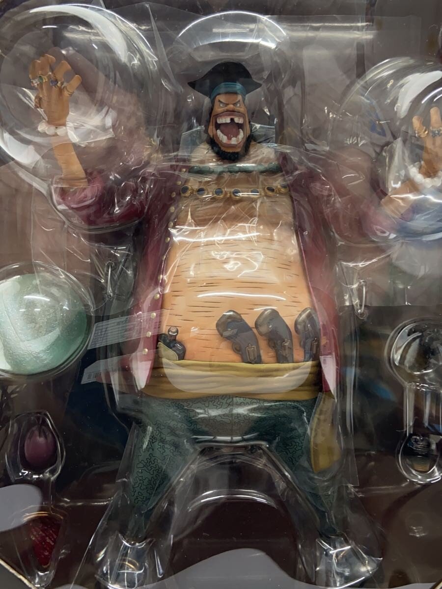 Mega House Marshall D. Teach Figure