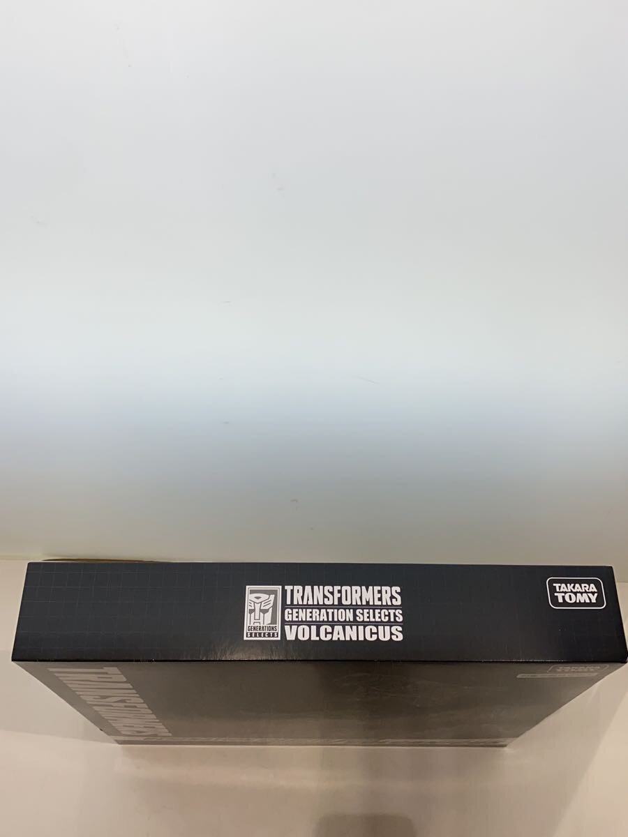 TAKARA TOMY Transformers Generation Selects Volcanicus Figure